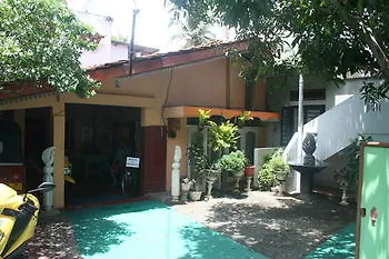 Bernie'S Inn Ettukala 2*,  Sri Lanka