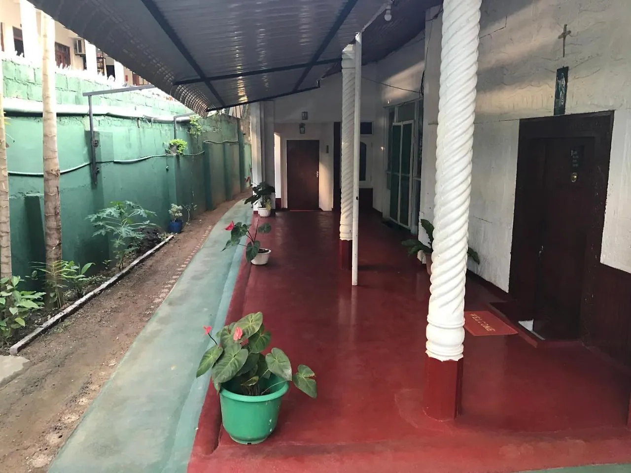 Bernie'S Inn Ettukala 2*,  Sri Lanka